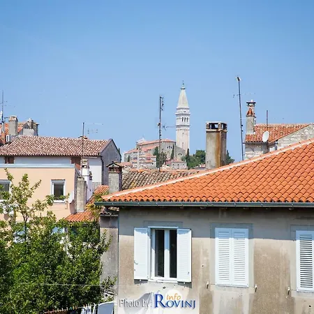 Zora Apartament *